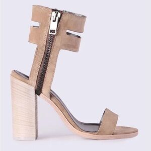Diesel D-Zippher HS Sandals in the "Woodsmoke" (tan/beige) color. Size 38